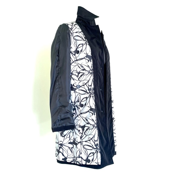 London Fog Towne Collection Black Trench Coat with Floral Lining, Women's Medium - Picture 5 of 8